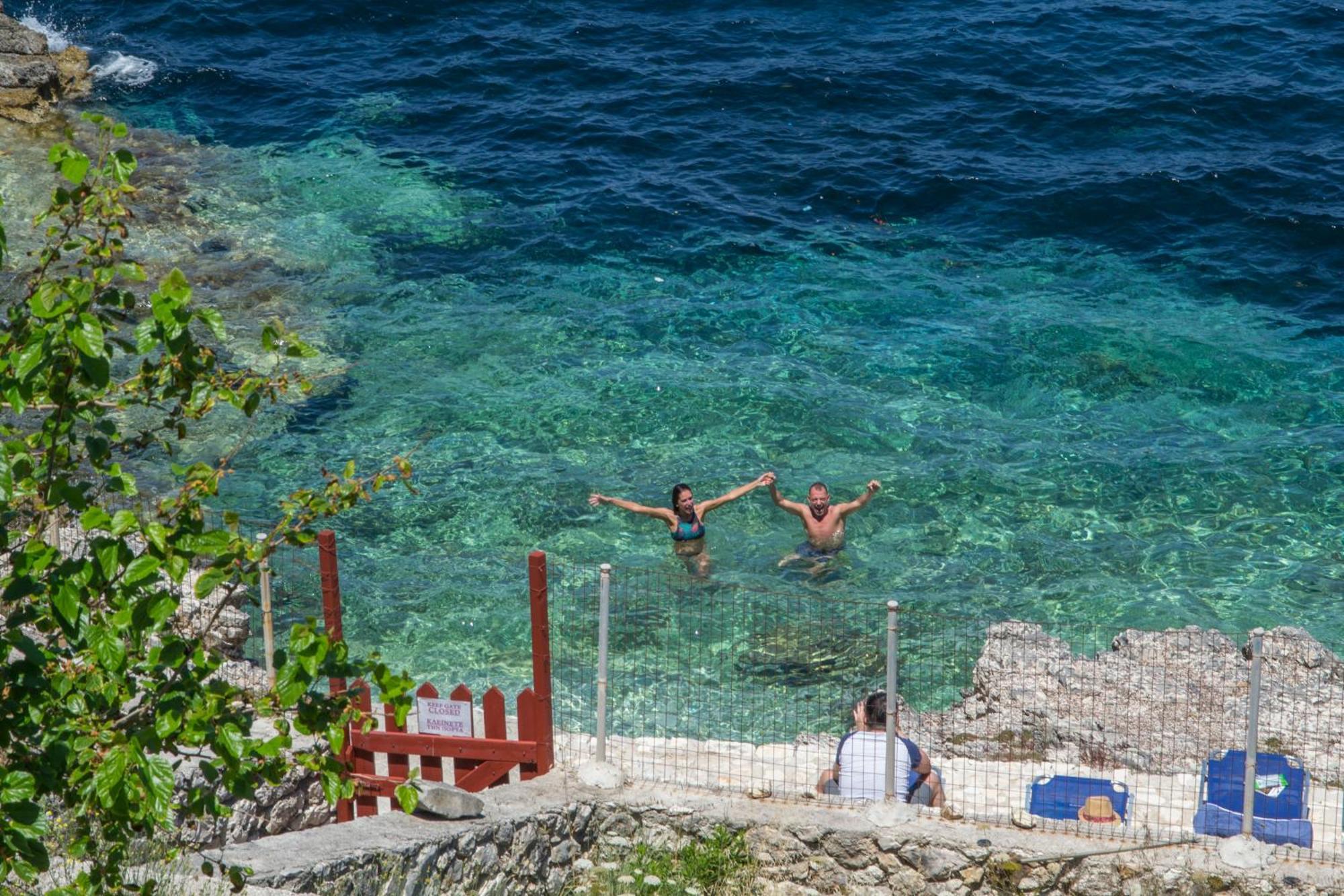 Paxos Sunrise Villas ガイオス エクステリア 写真